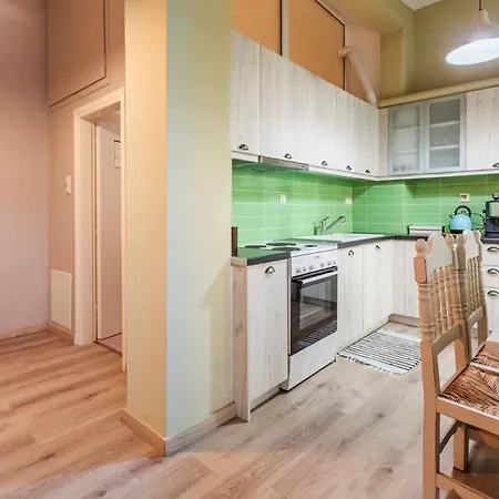 Rose Nest - Urban Comfy Escape Appartement